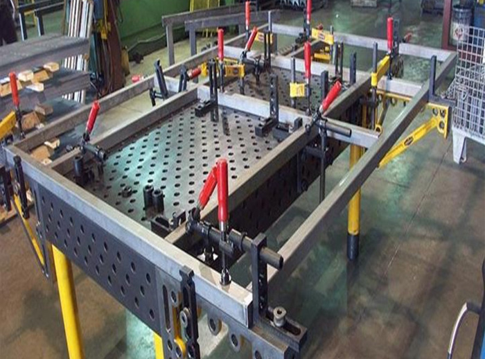 <b>三维柔性焊接平台</b>