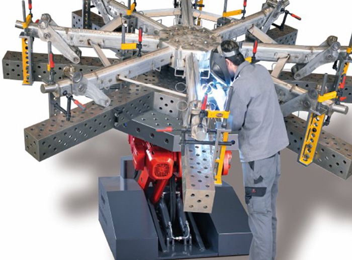 <b>鸿耀三维柔性焊接平台</b>